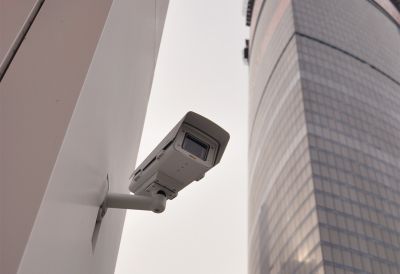 Sisteme de supraveghere video perimetrală pentru bănci
